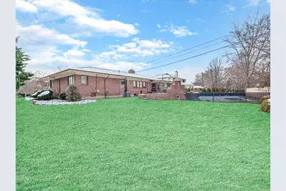 215-31 26 Avenue, Bayside, NY 11360 - Photo 34