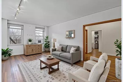 78-10 34 Avenue #4E, Jackson Heights, NY 11372 - Photo 2