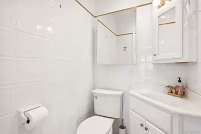 87 Bay Street, Long Beach, NY 11561 - Photo 12