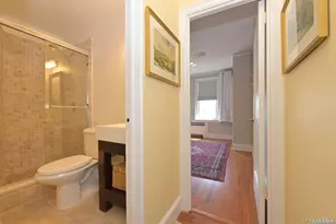 8 Barstow Rd, Great Neck, NY 11021 - Photo 16