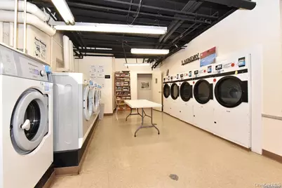 8 Barstow Road #7-E, Great Neck, NY 11021 - Photo 22