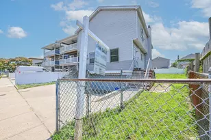 20 E Pine St, Long Beach, NY 11561 - Photo 26