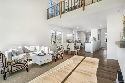 2040 Crompond Road #17, Yorktown Heights, NY 10598 - Photo 10