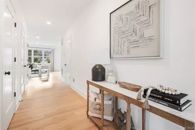 2040 Crompond Road #19, Yorktown Heights, NY 10598 - Photo 2