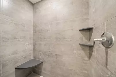 2040 Crompond Road #19, Yorktown Heights, NY 10598 - Photo 12