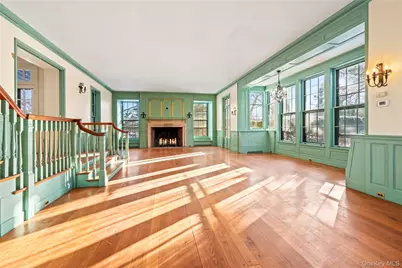 203 Store Hill Road, Old Westbury, NY 11568 - Photo 4