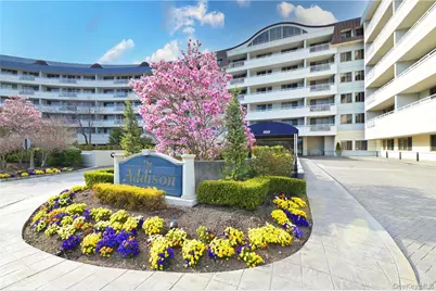 100 Harbor View Drive #423, Port Washington, NY 11050 - Photo 1