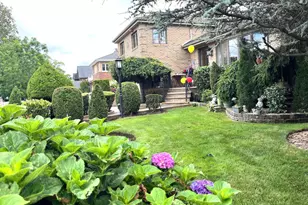 154-04 25th Ave, Whitestone, NY 11357 - Photo 26