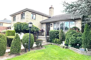 154-04 25th Ave, Whitestone, NY 11357 - Photo 14