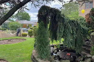 154-04 25th Ave, Whitestone, NY 11357 - Photo 22