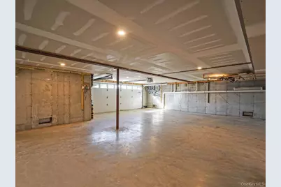 829 S Long Beach Avenue, Freeport, NY 11520 - Photo 26