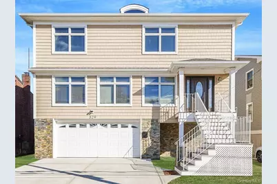 829 S Long Beach Avenue, Freeport, NY 11520 - Photo 2