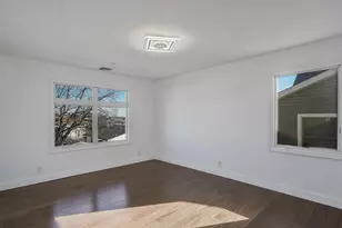 829 S Long Beach Ave, Freeport, NY 11520 - Photo 14