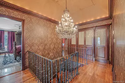 183 Mill Spring Road, Manhasset, NY 11030 - Photo 16