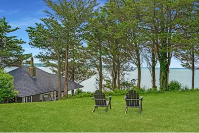 1260 Jackson Street, New Suffolk, NY 11956 - Photo 2