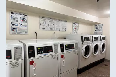 3506 Leavitt Street #3I, Flushing, NY 11354 - Photo 18