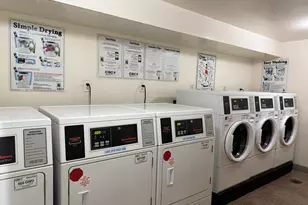 35-06 Leavitt St, Flushing, NY 11354 - Photo 18