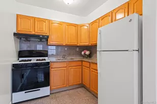 35-06 Leavitt St, Flushing, NY 11354 - Photo 10