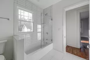 27 Locust Ln, Oyster Bay, NY 11771 - Photo 28