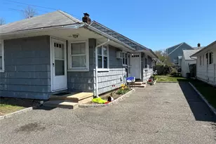 42 Firwood Rd, Port Washington, NY 11050 - Photo 2