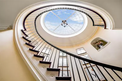 10 Lands End Road, Locust Valley, NY 11560 - Photo 12