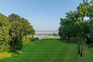 10 Lands End Rd, Locust Valley, NY 11560 - Photo 2