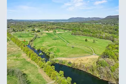 100 Pleasant Hill Road, New Windsor, NY 12553 - Photo 46