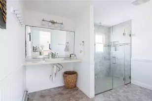 129 Lynncliff Rd, Hampton Bays, NY 11946 - Photo 10