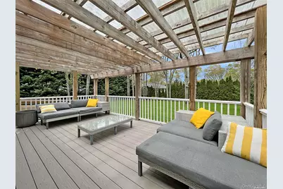 129 Lynncliff Road, Hampton Bays, NY 11946 - Photo 8