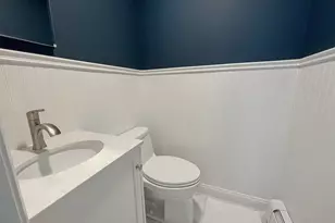 129 Lynncliff Rd, Hampton Bays, NY 11946 - Photo 14