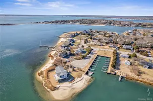 36 Nautilus Dr, Hampton Bays, NY 11946 - Photo 24