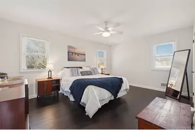 36 Nautilus Drive, Hampton Bays, NY 11946 - Photo 10