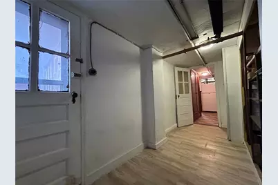 8414 Eliot Avenue, Middle Village, NY 11379 - Photo 26