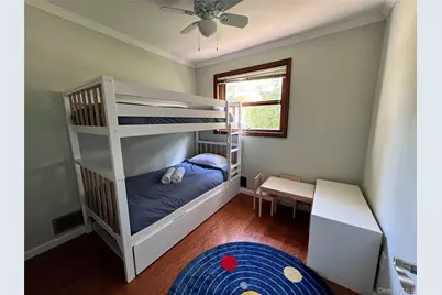 3825 Stars Road, East Marion, NY 11939 - Photo 12