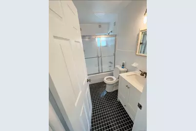 2410 Boston Post Road, Larchmont, NY 10538 - Photo 10