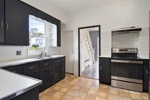 130 Trenton Ave, White Plains, NY 10606 - Photo 8