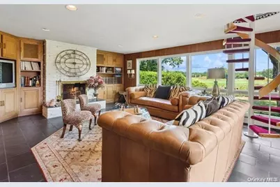 30 Thixton Drive, Hewlett, NY 11557 - Photo 8