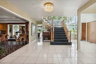 30 Thixton Dr, Hewlett, NY 11557 - Photo 4