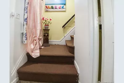 2448 Devoe Terrace, Bronx, NY 10468 - Photo 20