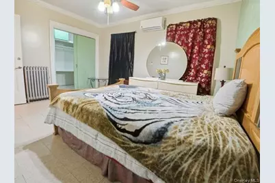 2448 Devoe Terrace, Bronx, NY 10468 - Photo 12