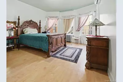 2448 Devoe Terrace, Bronx, NY 10468 - Photo 14