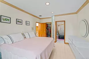 6 Summit Pl, Whitestone, NY 11357 - Photo 18