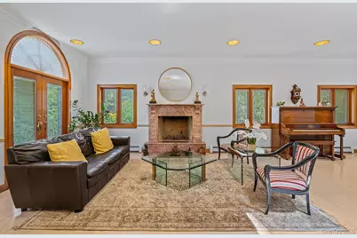 6 Summit Place, Whitestone, NY 11357 - Photo 8