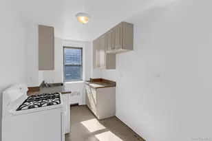 60 Knolls Crescent, Bronx, NY 10463 - Photo 6