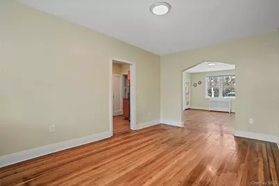 64-18 84 Place, Middle Village, NY 11379 - Photo 8