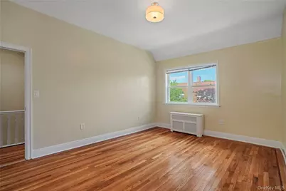64-18 84 Place, Middle Village, NY 11379 - Photo 28
