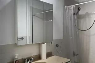 143-50 Hoover Ave, Briarwood, NY 11435 - Photo 20