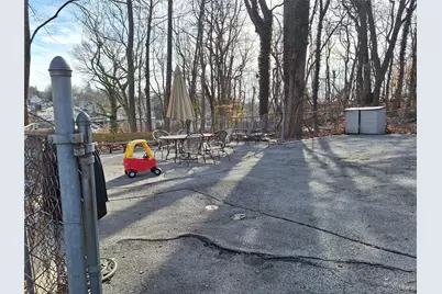 2035 Central Park Ave #1S, Yonkers, NY 10710 - Photo 18