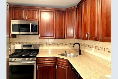 2035 Central Park Ave #1S, Yonkers, NY 10710 - Photo 20