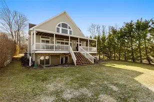 798 Sound Shore Rd, Jamesport, NY 11947 - Photo 6